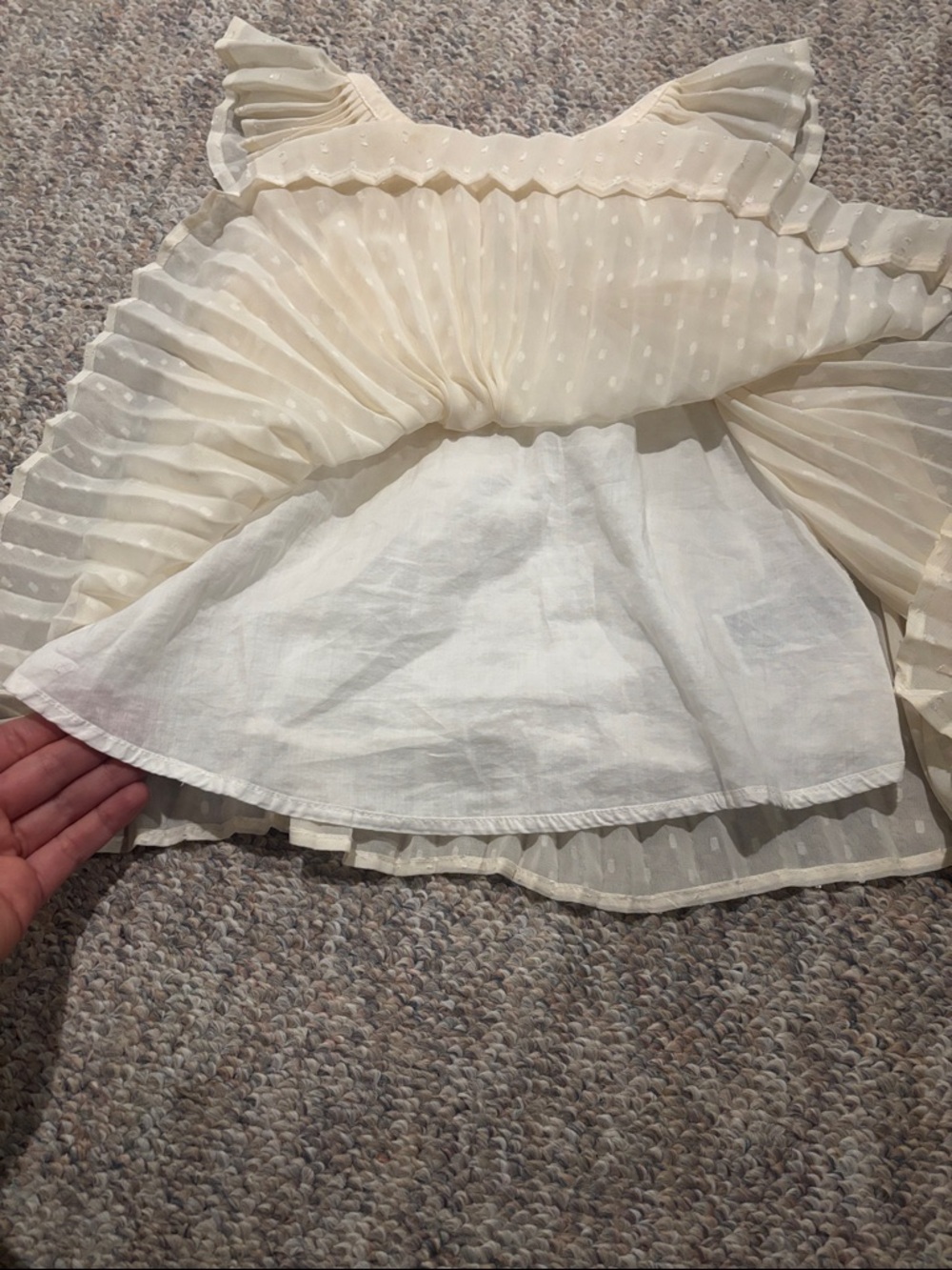 GAP Cream Ruffled Flutter Sleeve Pleated Blouse - Picture 3 of 4